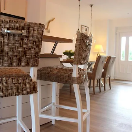 Krim Nautic Mit Ostseeblick In Alleinlage Tatil Evi Pommerby (Gelting)